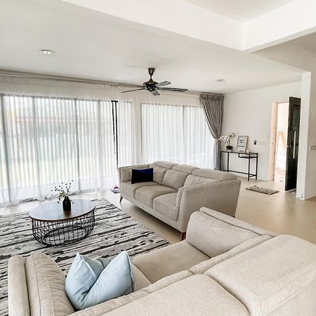 Nur Villa Sg Soi Musslimm Only Куантан Экстерьер фото